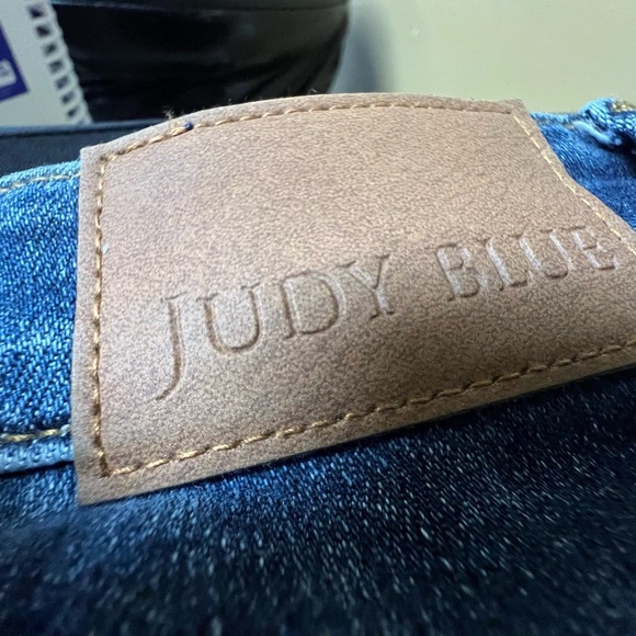 JUDY BLUE CLASSIC SLIM FIT JEANS  MEDIUM BLUE. GREAT CONDITION SIZE 5/27 - Picture 6 of 16